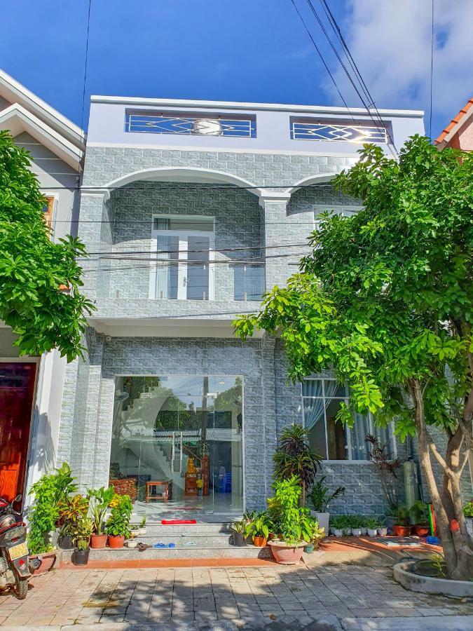 Muoi Homestay Chi Khu Co Ong Exterior photo