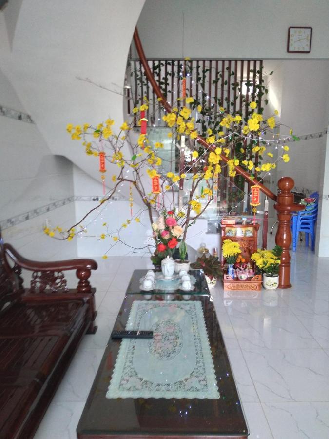 Muoi Homestay Chi Khu Co Ong Exterior photo
